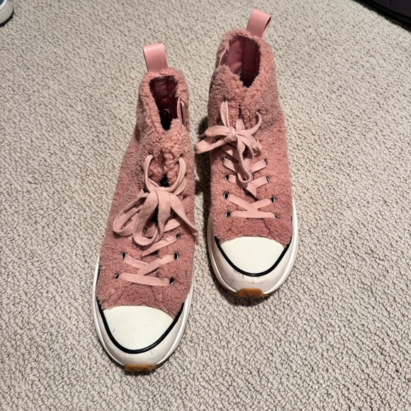 Steve Madden Fluffy Pink Platform High-tops - Picture 2 of 6